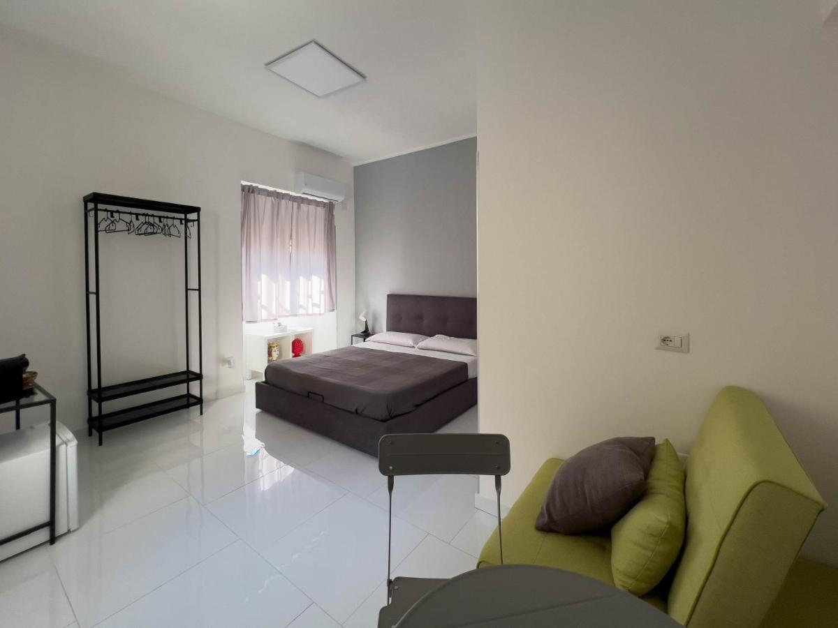 Апартаменты Casa Gale - House In Catania Center Экстерьер фото